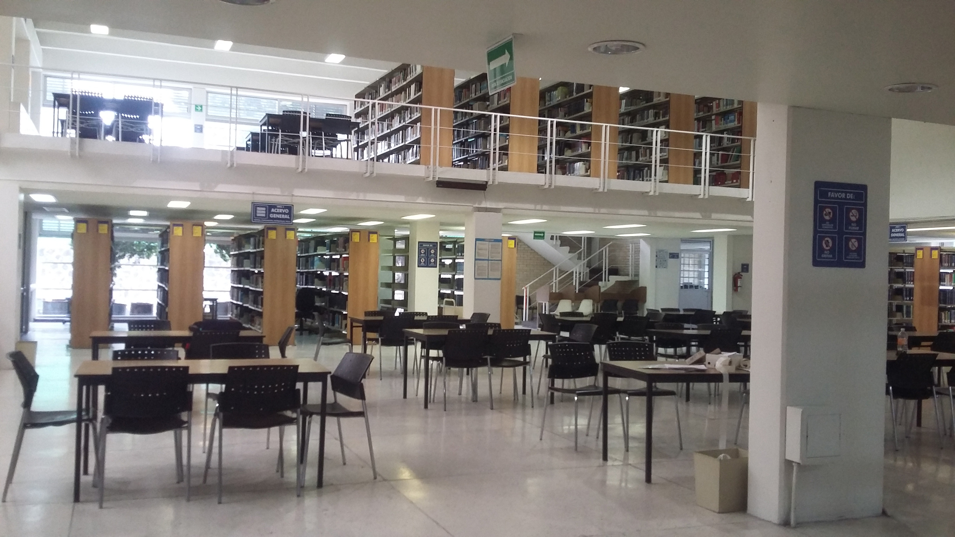 Biblioteca "Prof. Raúl Martínez y Rosas"
